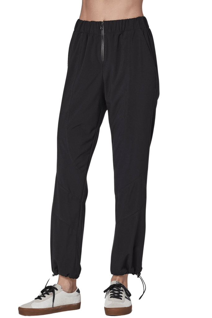 925Fit Zip Code Pants Black