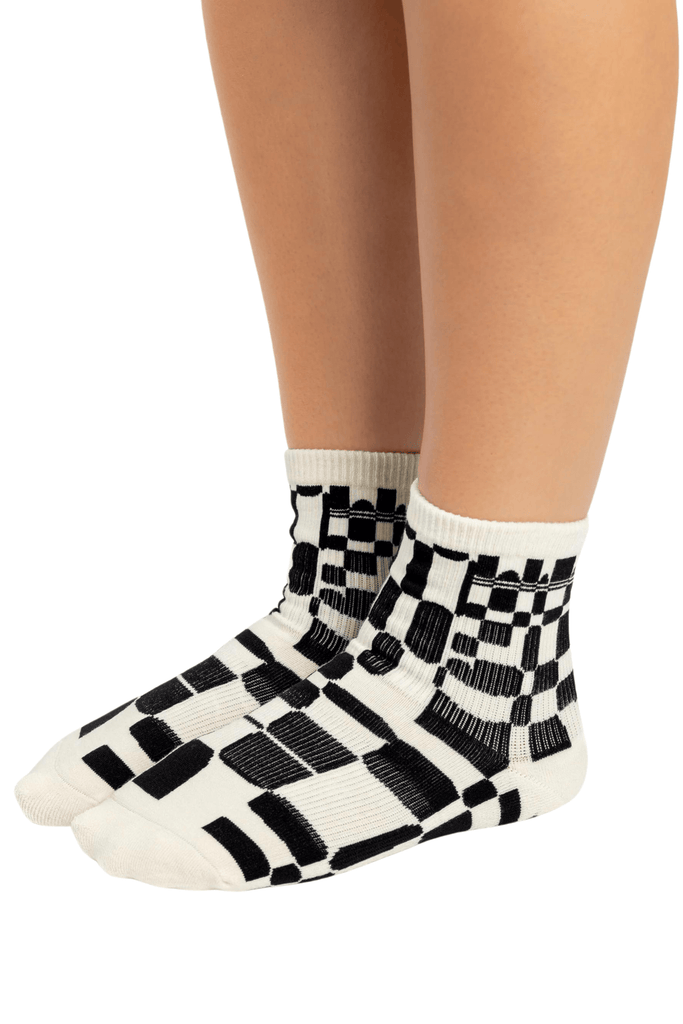 Pointe Studio Retro Geo Ankle Grip Sock Neutral